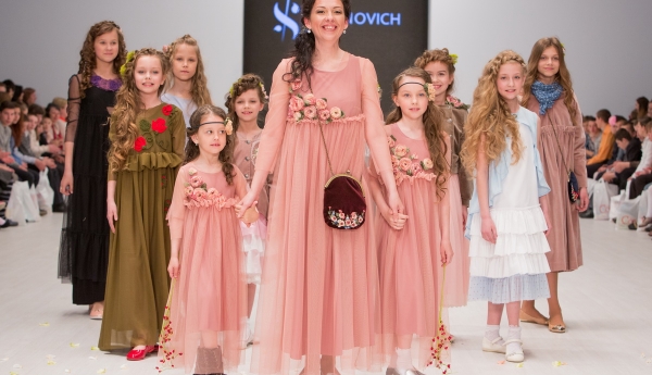 Ирина Сазанович FW17/18